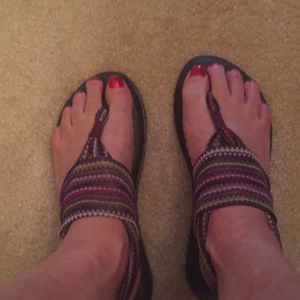 Sanuk women’s yoga sling sandals